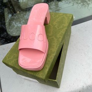 Gucci Slide sandals